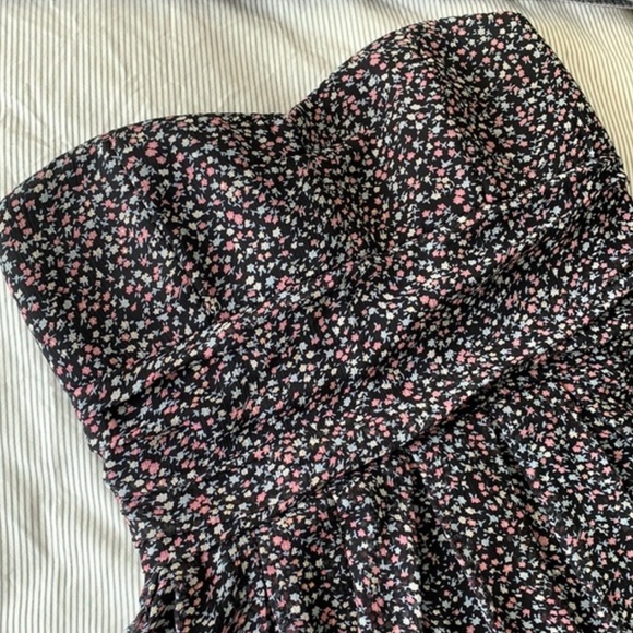 Lady Dutch Floral Strapless Dress - Picture 2 of 4